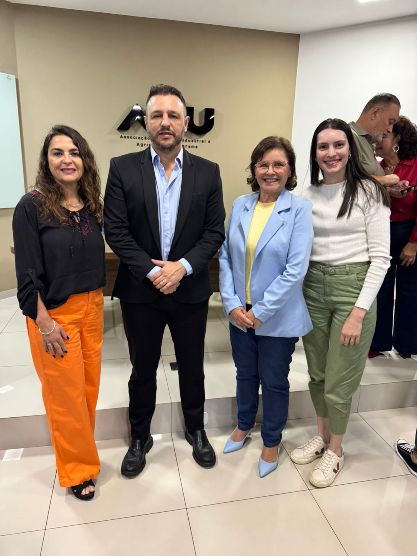 A psicóloga Ana Paula representou a Norospar em atividades alusivas ao Setembro Amarelo. 